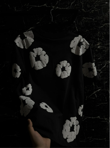 PLAYERA "DENIM TEARS WHITE"